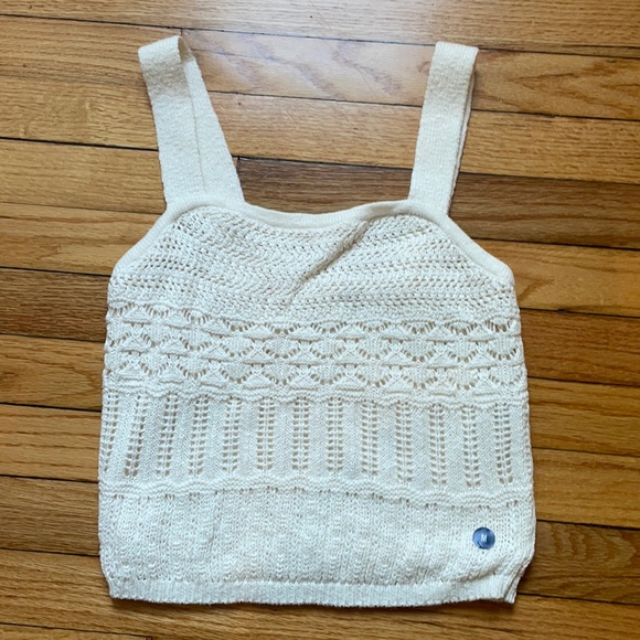 Abercrombie & Fitch Tops - Abercrombie Knitted Crop Top
